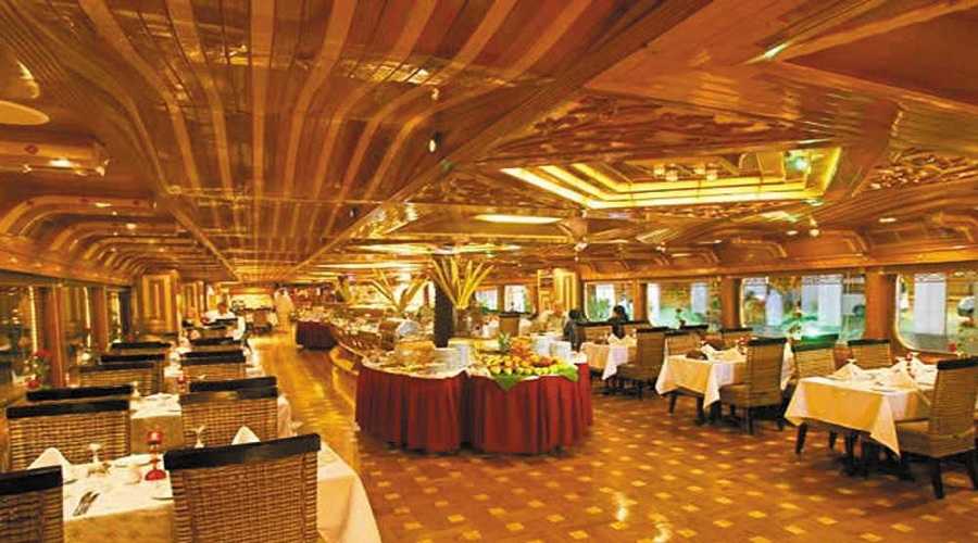 dhow cruise dinner price